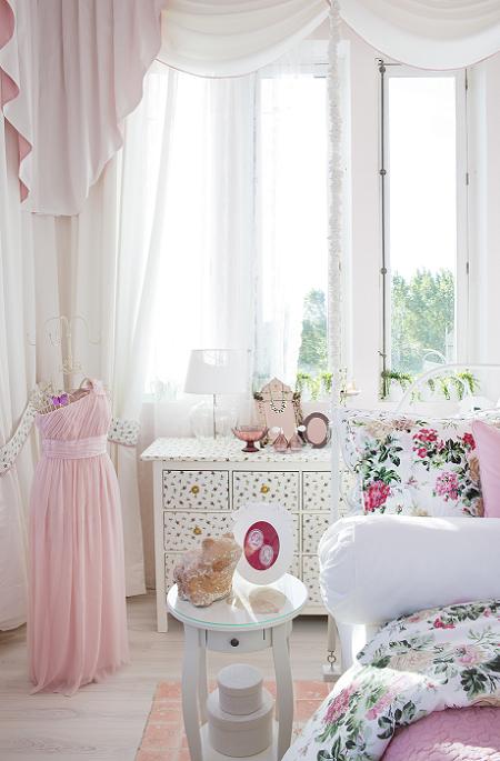 Dormitorio princesa de Ikea