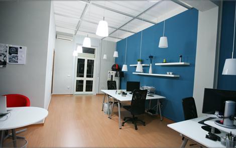 Oficina azul de Ikea